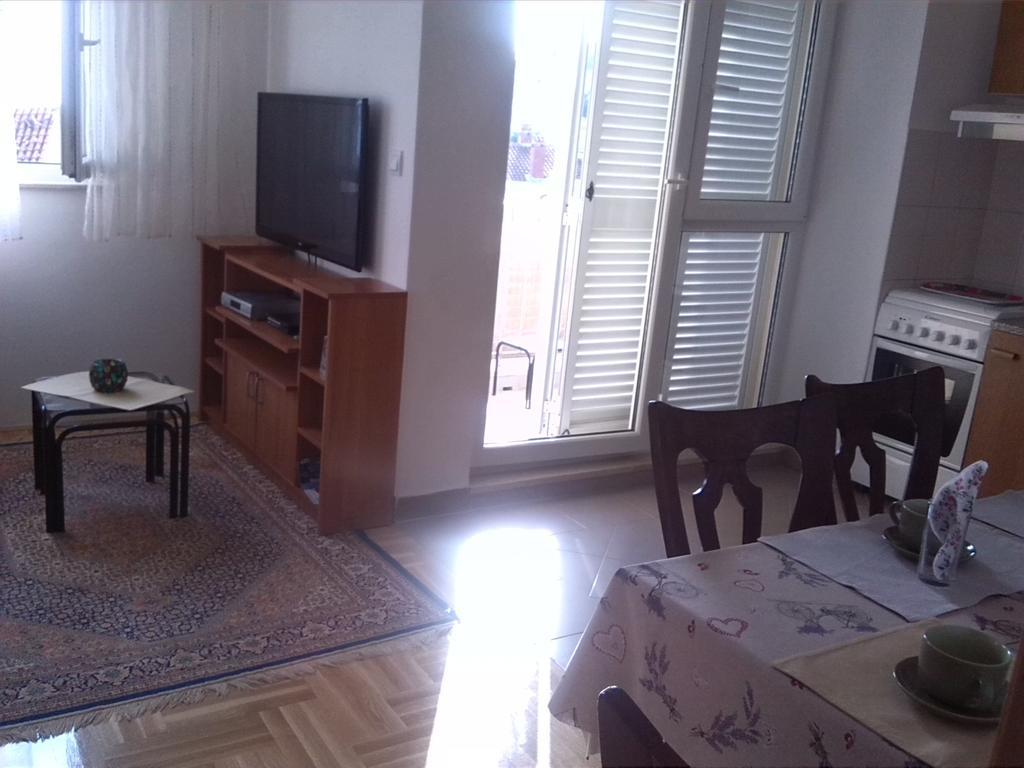 Apartment Z&E Trogir Exterior photo