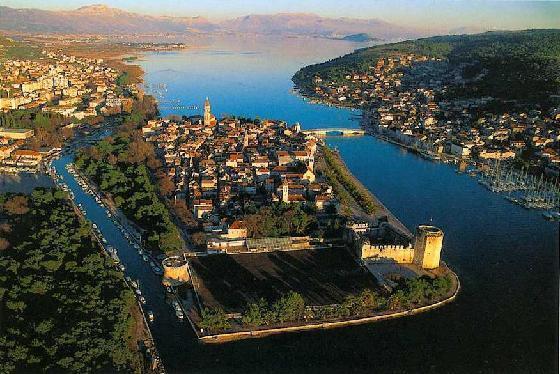 Apartment Z&E Trogir Exterior photo