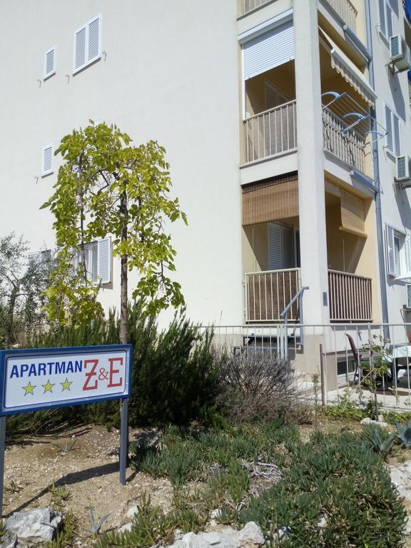 Apartment Z&E Trogir Exterior photo