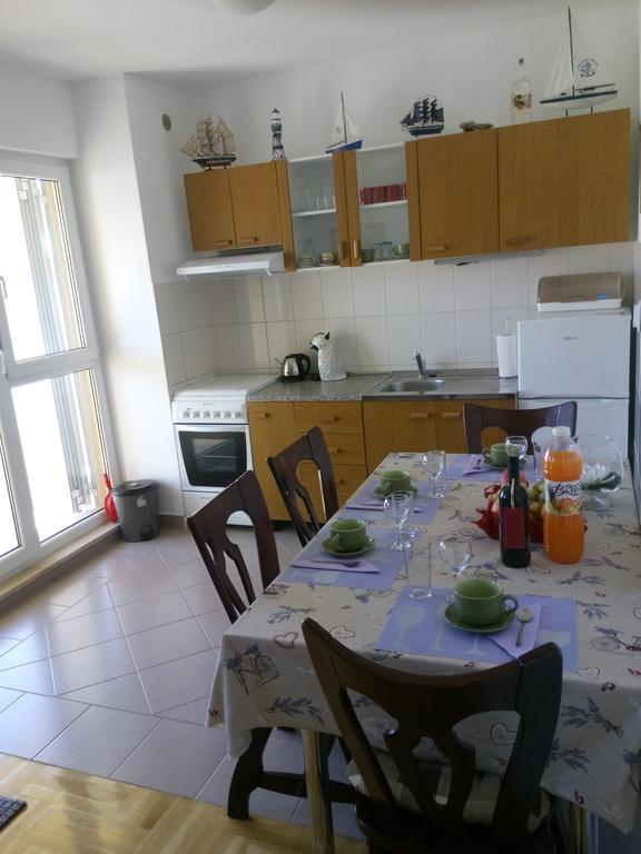 Apartment Z&E Trogir Exterior photo