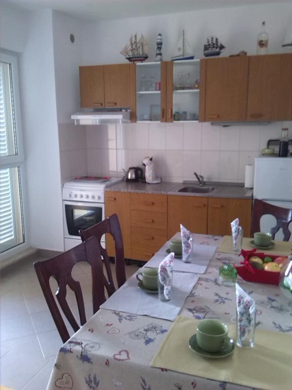 Apartment Z&E Trogir Exterior photo